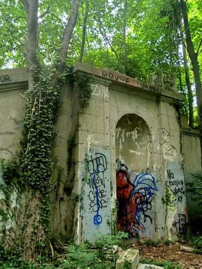 The Ruins of Zog I, Muttontown Preserve, Muttontown, NY - Syosset, NY