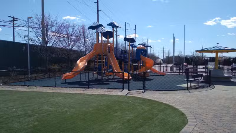 Robbins Lane Community Park - Syosset, NY