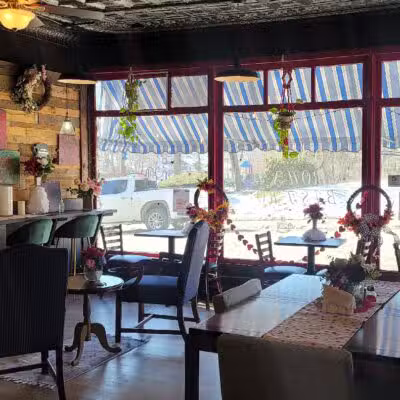 Common Grounds Bistro - Waterbury, CT