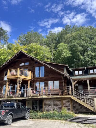Hawk's Nest Lodge & Restaurant - West Forks, ME