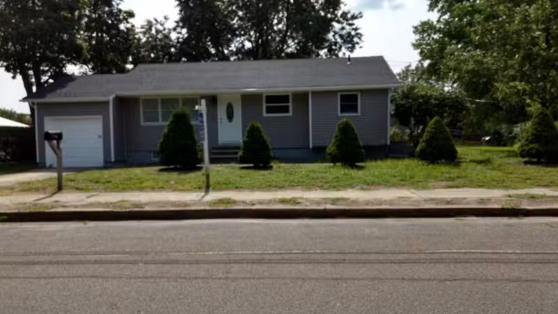 Fairfield Jericho Townhomes - Westbury, NY