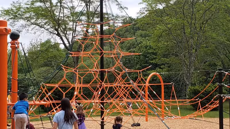 Hollow Park - Woodbury, CT
