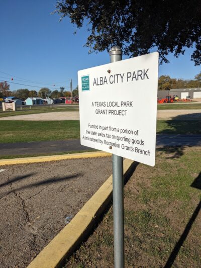 Alba City Park - Alba, TX