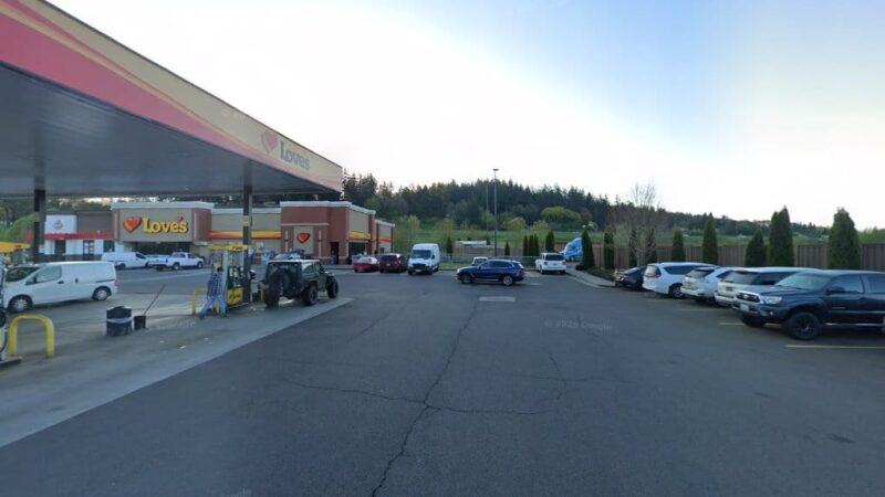 Dog Park at Love's Travel Stops - Albany, OR