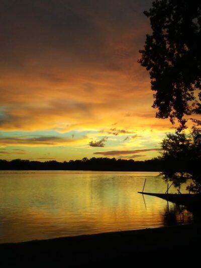 Bear Lake Public Access Site - Albion, IN