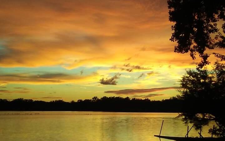 Bear Lake Public Access Site - Albion, IN