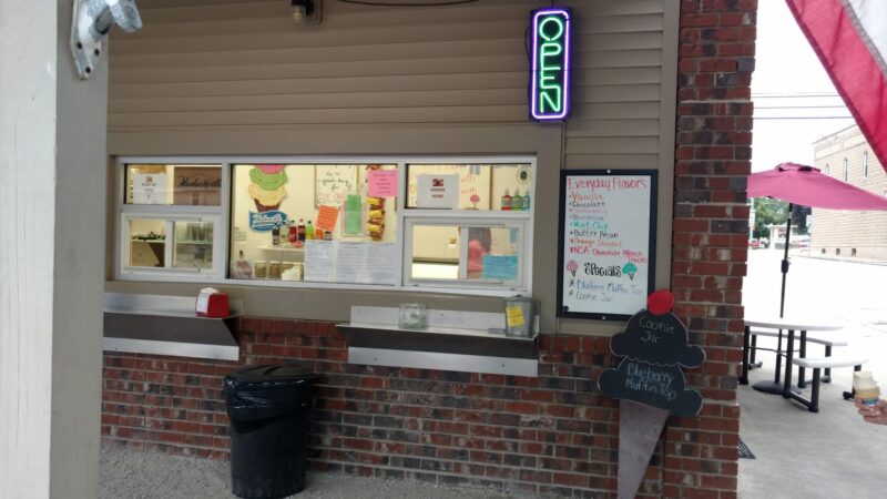 Cowabunga Creamery - Albion, IN