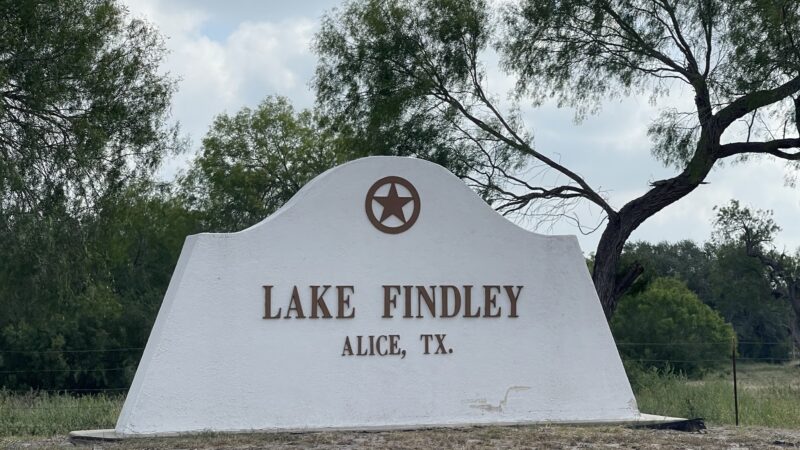 Lake Findley Park - Alice, TX