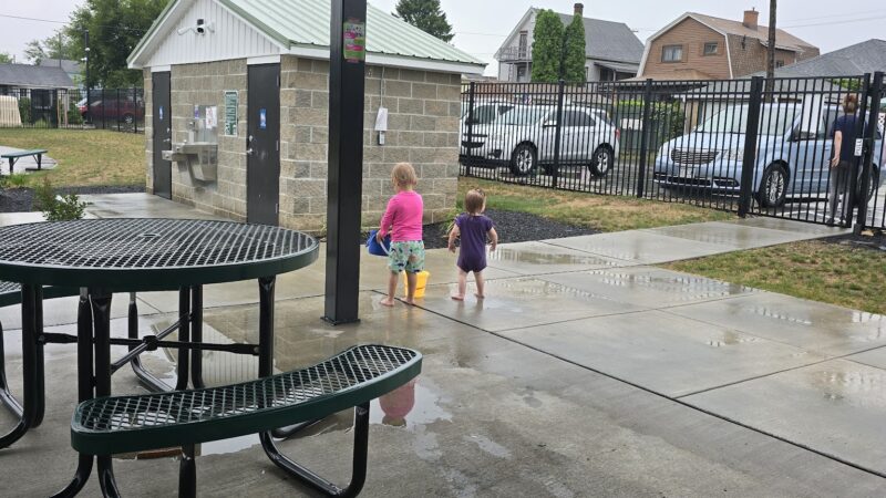 Henning Park Splash Pad - Ambridge, PA