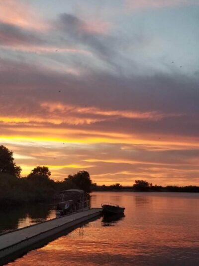 Willow Bay Resort - American Falls, ID