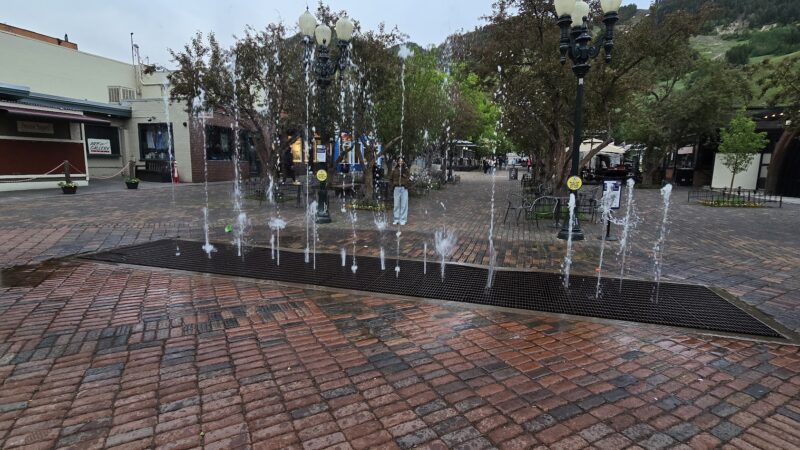 Aspen splash pad - Aspen, CO