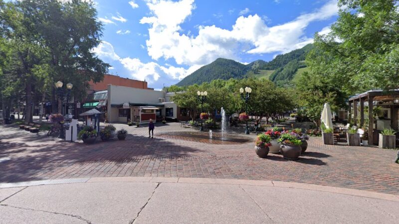 Aspen splash pad - Aspen, CO