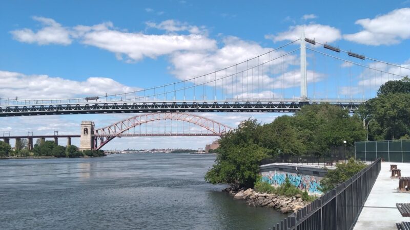 Bugsy's Dog Run - Astoria, NY