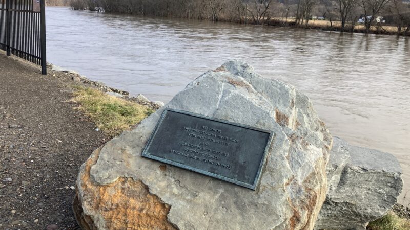 Diahoga Trail Susquehanna River Dike - Athens, PA
