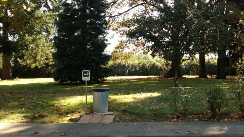 Dog Park w/Tables - Aurora, OR