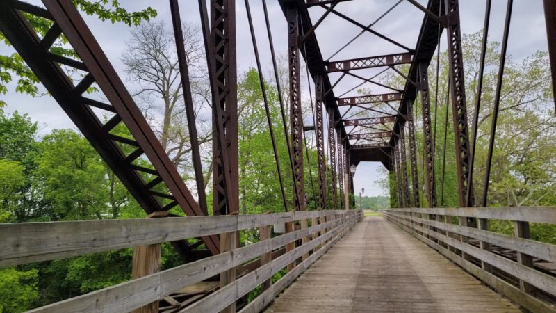 Erie-Attica Trail Parking - Avon, NY