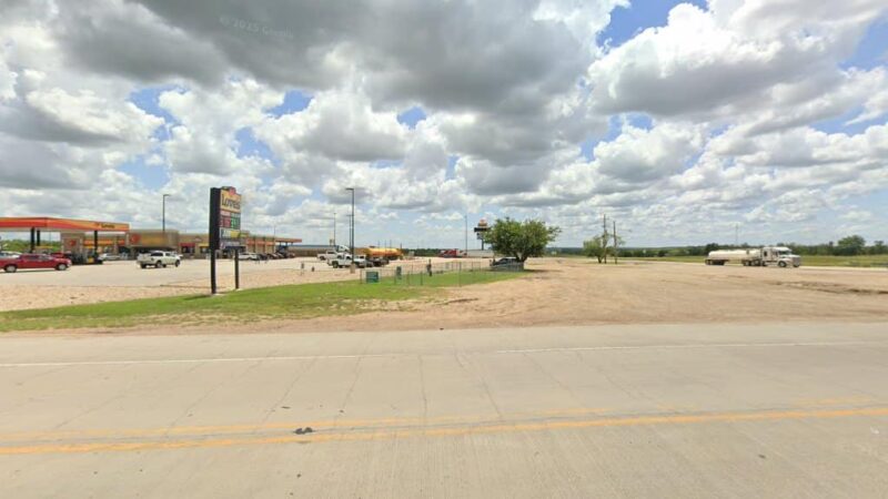 Dog Park at Love’s Travel Stops - Baird, TX