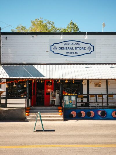 Stargazer Inn & Bristlecone General Store - Baker, NV