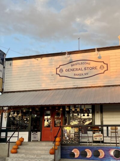 Stargazer Inn & Bristlecone General Store - Baker, NV