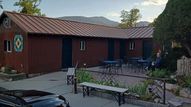 Stargazer Inn & Bristlecone General Store - Baker, NV