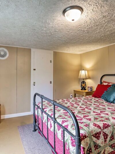 Grandma's Farm House - Beattyville, KY