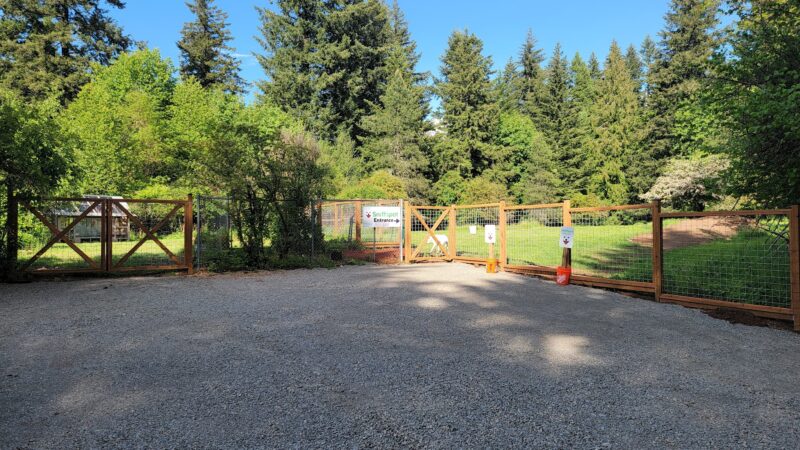 Furry Fellows Sniffspot Private Dog Park Rental - Beavercreek, OR