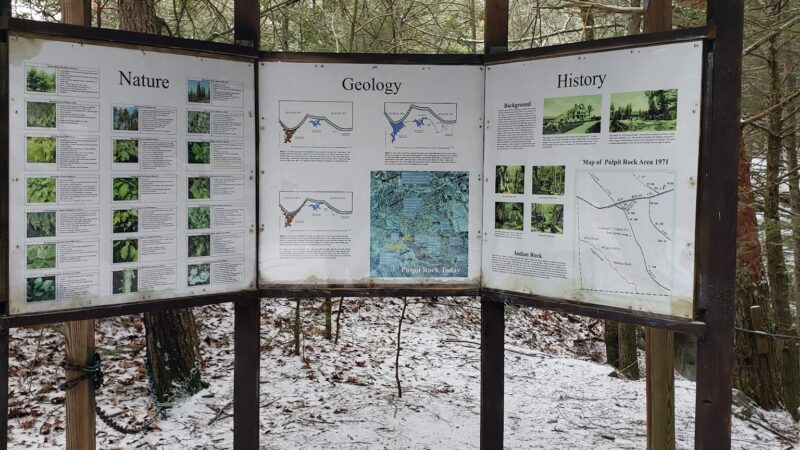 Pulpit Road Trail-head Parking - Bedford, NH