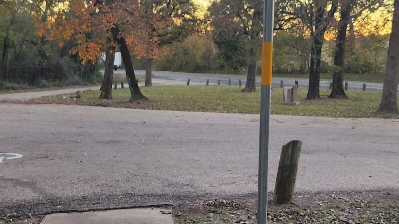 Roadside Picnic Area - Bedias, TX