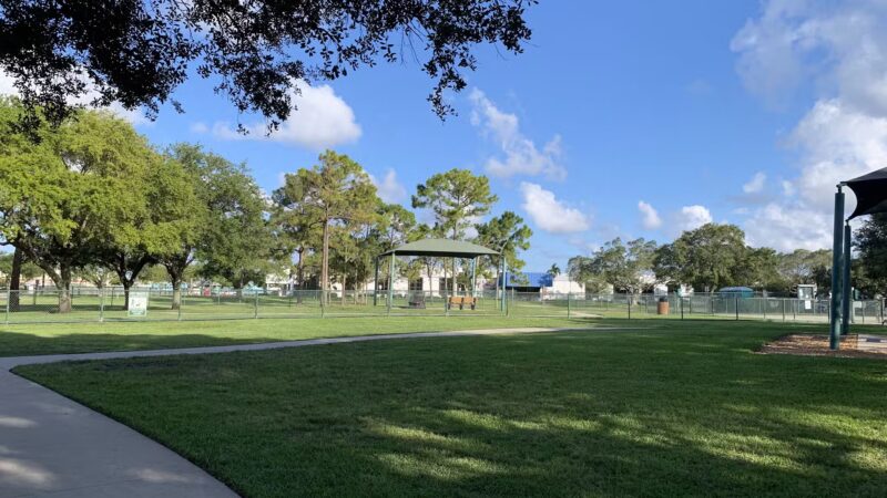 Mizner Bark Dog Park - Boca Raton, FL