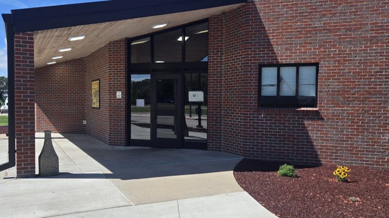 Brady Rest Area Eastbound - Brady, NE