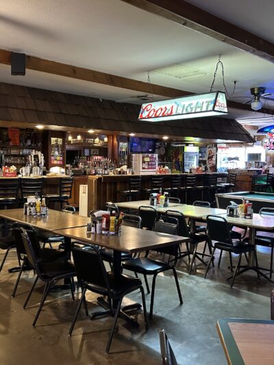 Hitchin' Post - Brady, NE