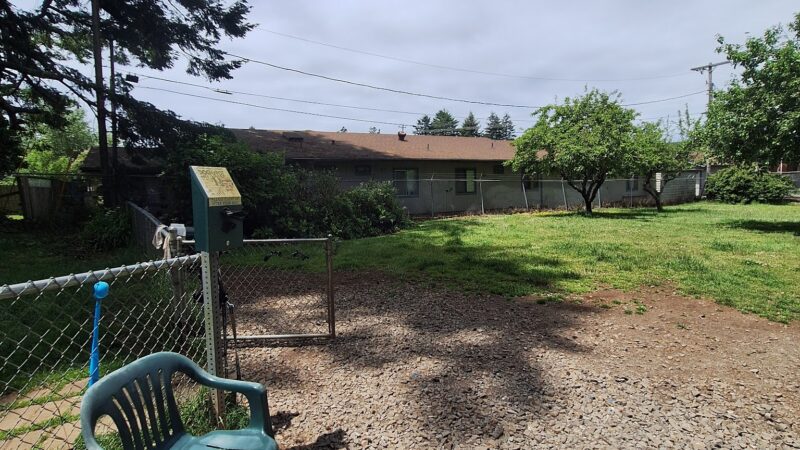 Stout Dog Park - Brookings, OR