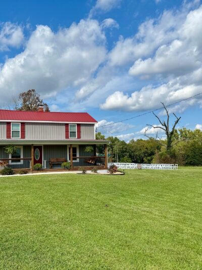 Lake Front Winery - Buffalo Junction, VA