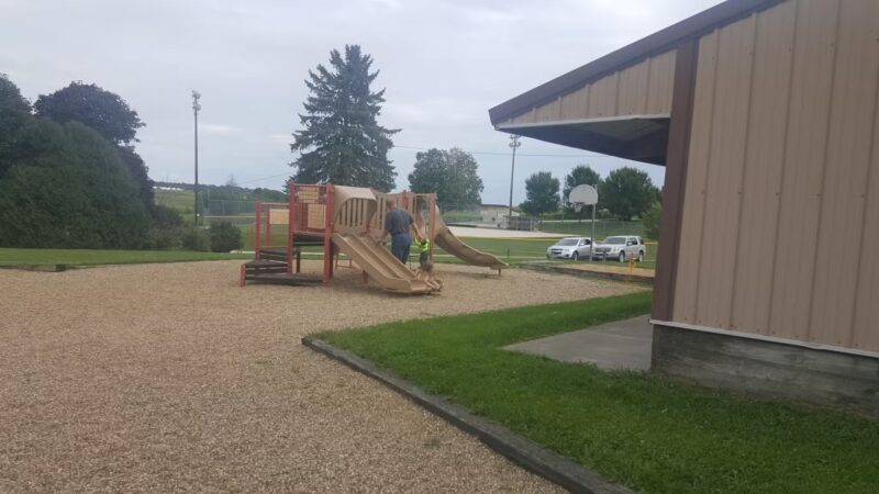 Calmar City Park - Calmar, IA