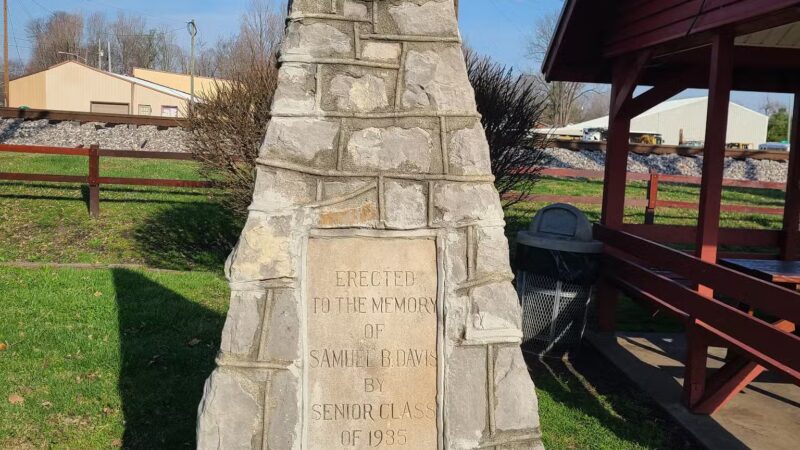 Roy Dickey Reynolds Park - Cave City, KY