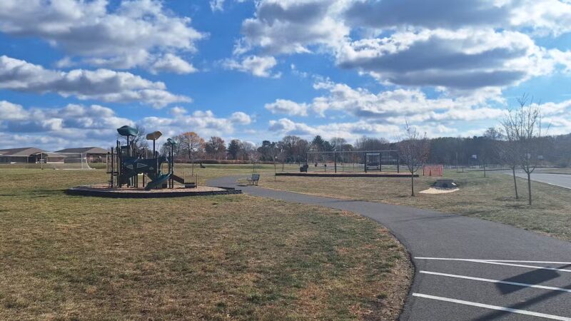 Hopewell Park - Center Valley, PA