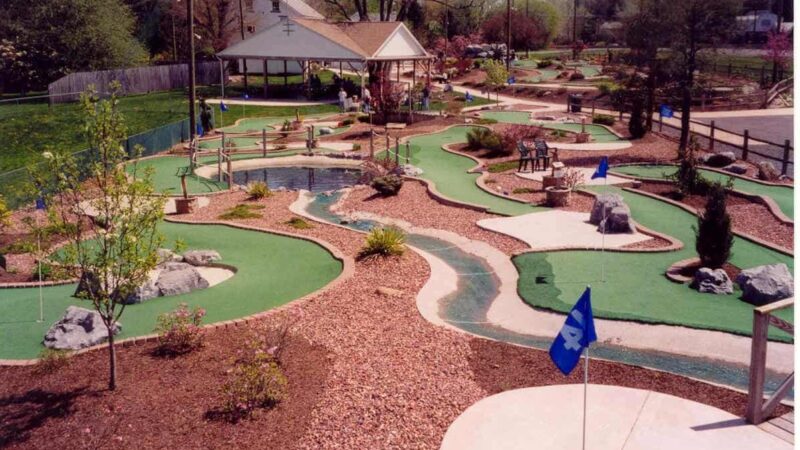 Putt U Miniature Golf - Center Valley, PA