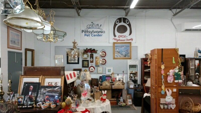 Doggie Bag Thrift Store - Chatham, VA