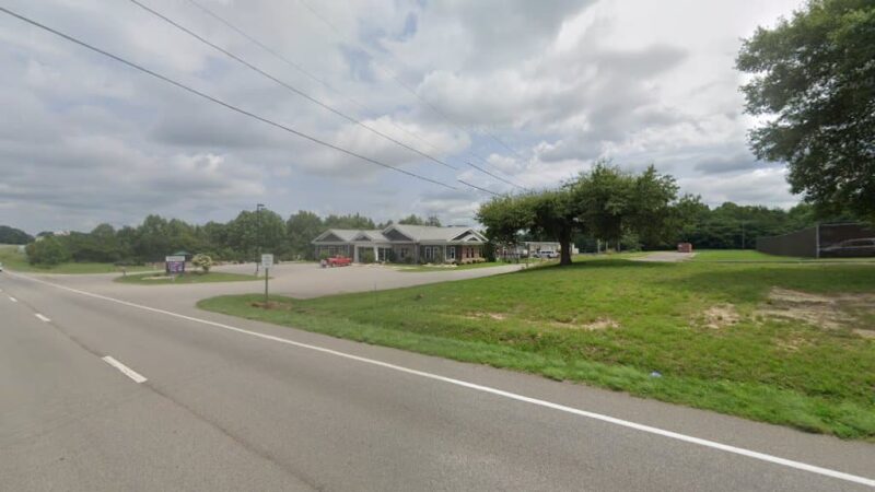 Pet Center Thrift Store - Chatham, VA