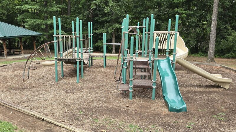 Chatsworth Playground - Chatsworth, GA