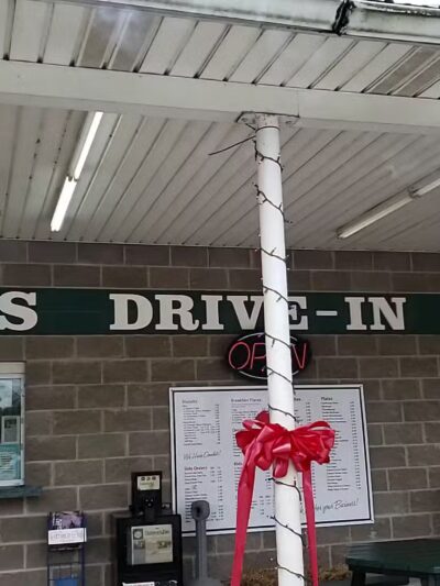 Paul's Drive-In - Chatsworth, GA