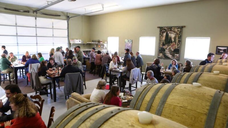 Bennett Vineyards & Wine Company - Cheshire, OR
