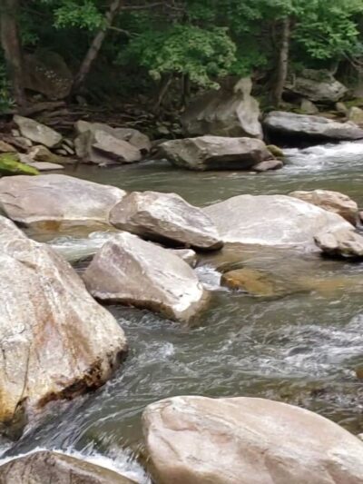 Chimney Rock Village River Park - Chimney Rock, NC