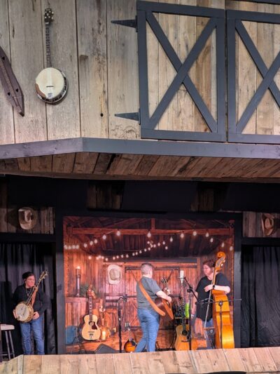 Meadowgreen Music Park - Clay City, KY