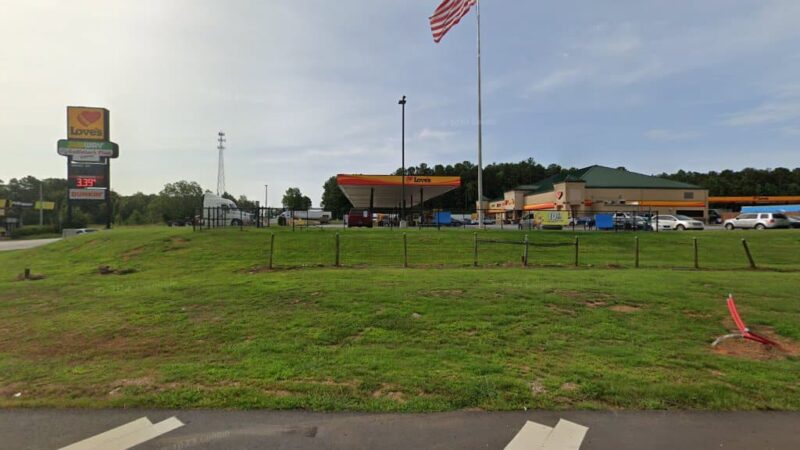 Dog Park at Love's Travel Stops - Commerce, GA