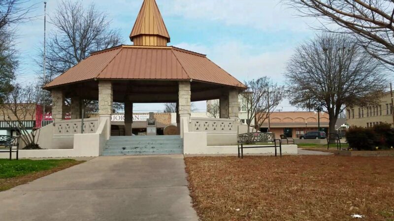 Cooper Town Square - Cooper, TX