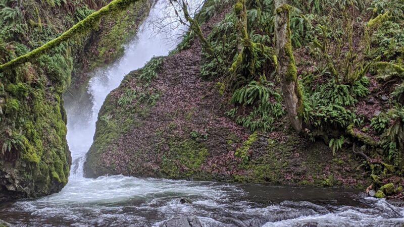 Bridal Veil Falls State Scenic Viewpoint - Corbett, OR