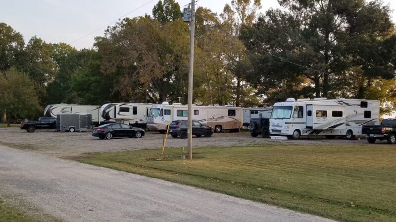 Red Dog campground and Rv Park - Counce, TN