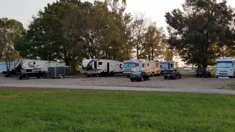 Red Dog campground and Rv Park - Counce, TN