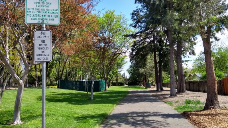 Offleash Dog Area - Davis, CA